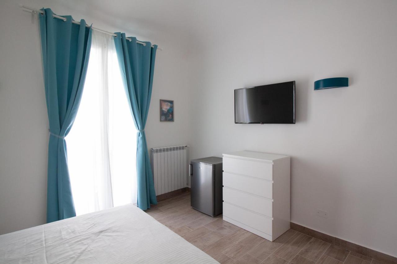 Aragona15 Suites Palermo Bagian luar foto