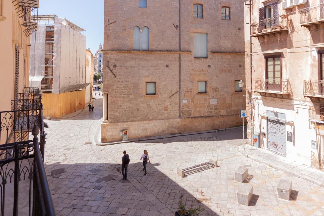 Aragona15 Suites Palermo Bagian luar foto